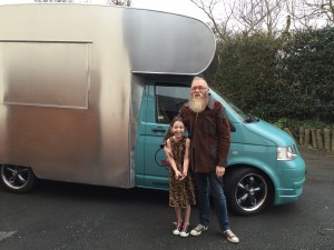 Foxyswoodfiredpizza_01